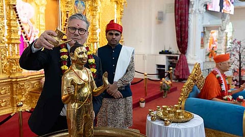 Sir Keir Starmer prays for Labour victory at London temple