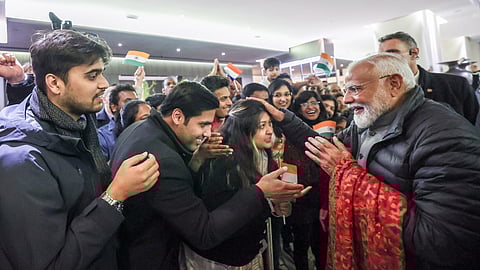 Indian diaspora turns out to welcome PM Modi to Marseille