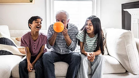 NHS trials Comedy-on-Prescription for known side-effects of laughter