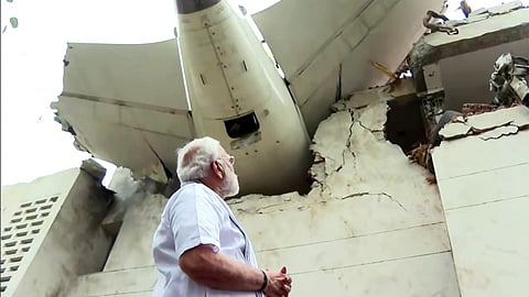 Messages of support pour in from around the world after AI171 crash