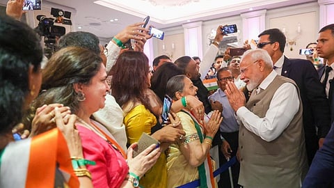 Indian PM receives enthusiastic diaspora welcome in Cyprus