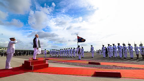 Ceremonial welcome for Indian PM in Trinidad & Tobago