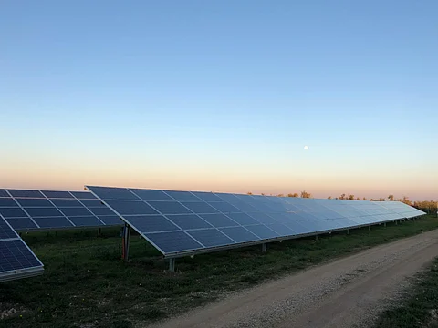 Balancing renewables with water scarcity (Image: Pexels)