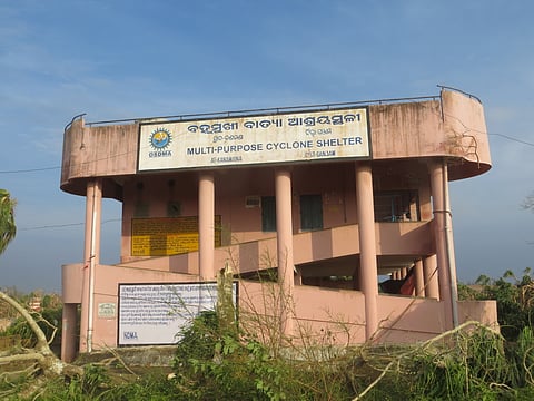 During cyclone Phaillin, people were evacuated to safe shelters such as this one, as well as schools and other concrete buildings (Image: EU Civil Protection and Humanitarian Aid)