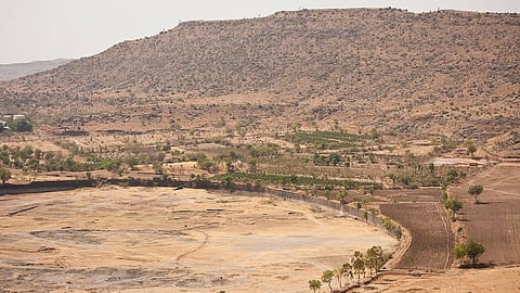 The study by WOTR and Wageningen University researchers emphasizes the need to prioritize adaptive capacities alongside agricultural productivity (Image: WallpaperFlare)