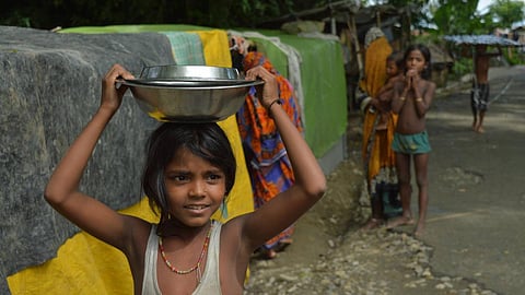 Children take refuge in temporary shelters. (Photo source: Jhai Foundation)