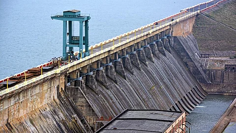 Hirakud dam, the oldest dam in India (Source: IWP Flickr photos)