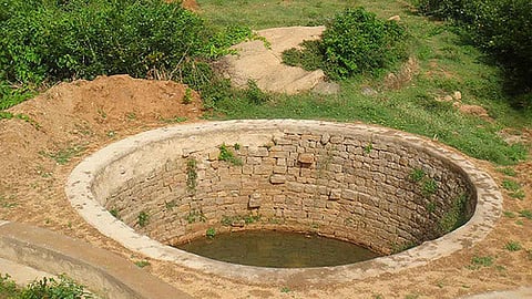 Talapariges, the small traditional water bodies of Karnataka. (Source: IWP Flickr photo by Mallikarjuna Hosapalya)