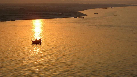 Ganga river at Gadmukteshwar (Source: IWP Flickr photos)
