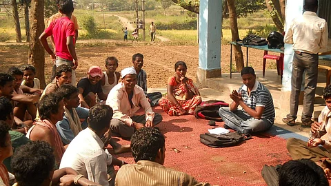 A farmers field school at Angara