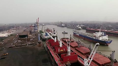 Haldia port in West Bengal (Source: Wikimedia commons)