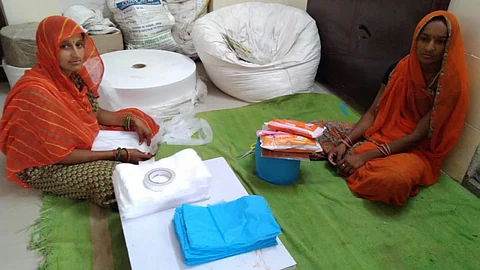 Women at a manufacturing unit in Wali village that produces biodegradable sanitary pads at a low cost. (Image: India Water Portal)
