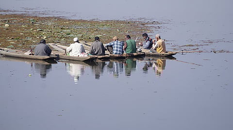 वुलर झील 