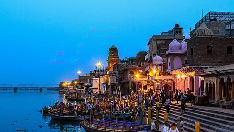 प्रदूषण की मार झेलती यमुना नदी,Pc-wikipedia