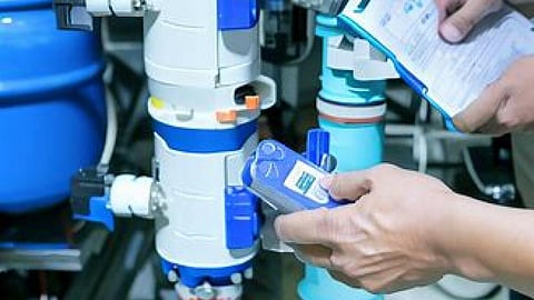 पानी की गुणवत्ता की पर्यवेक्षण और निगरानी