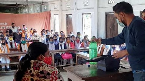 शुद्ध पेयजल के लिए महिलाओं और बच्चों का सशक्तिकरण,Pc:-जल जीवन संवाद