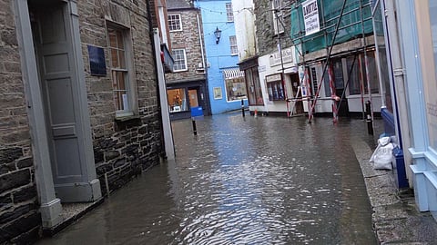 बाढ़ (courtesy - needpix.com)