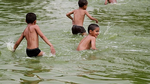 भारत में जल की उपलब्धता कितनी है?