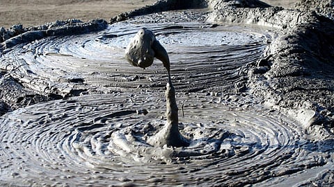 मड वल्केनो