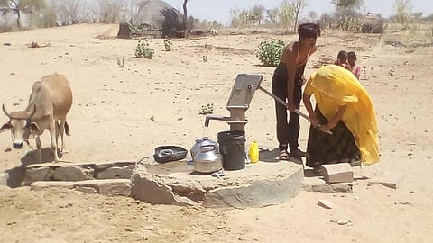 single hand pump for 50 families