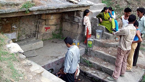 ग्रामीण पर्वतीय क्षेत्रों में जल संरक्षण एवं प्रबन्धन की विधियाँ