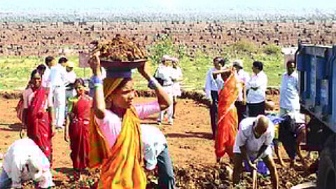 ग्रामीण विकास में कितना सफल रहा मनरेगा