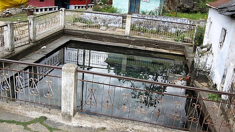 उत्तराखण्ड में धारे-नौले थे कभी जीवन और जीवन-दर्शन भी