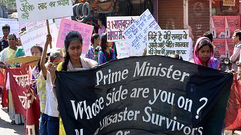 भोपाल गैस त्रासदी के 31 साल : शोक, जुलूस, पुतला दहन और प्रदर्शन