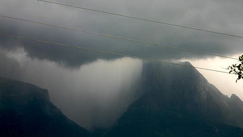 क्या है बादल फटना (Cloud Burst)