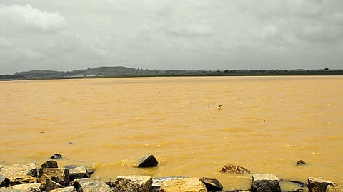 धुर्वा डैम से भेजी जा रही है पानी,