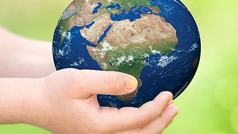 पृथ्वी का अस्तित्व खतरे में