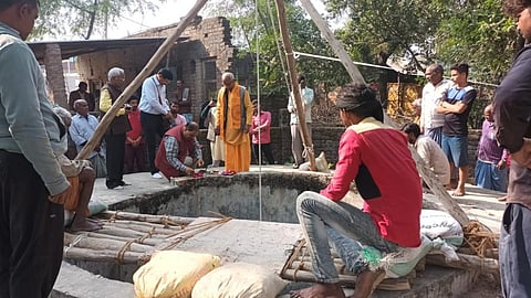 कुकरैल नदी संरक्षण अभियान, फोटो साभार - लोकभारती