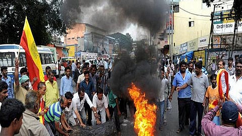 कावेरी विवाद - मेरा पानी तेरा पानी