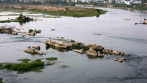 कावेरी जल विवाद पर राजनीति