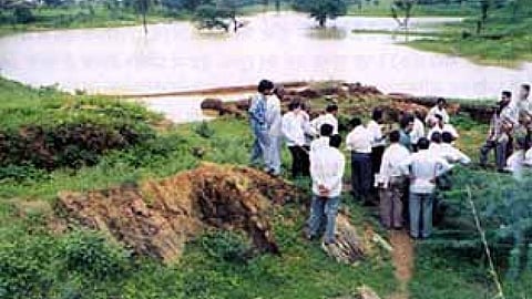 एक रिसाव तालाब