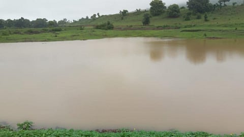 आकाशकोट का पहाड़ी इलाका भी हुआ पानीदार।