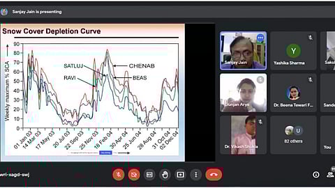 यूसर्क द्वारा "हिमालय क्षेत्र में बर्फ, हिमनद एवम् हिमनद झीलों के विषय पर विषेशज्ञ व्याख्यान का आयोजन