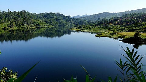 समूचे बुन्देलखंड में 600 से अधिक बडे़ तालाब बनाये गये थे।