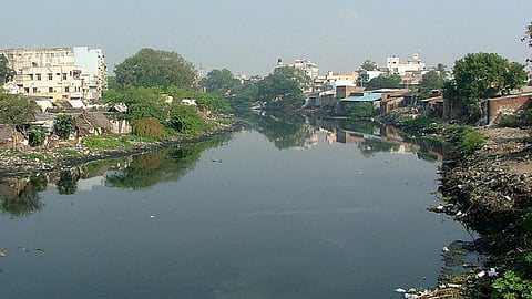 जल निधियों में कूड़ा भरने से डूब गया चेन्नई