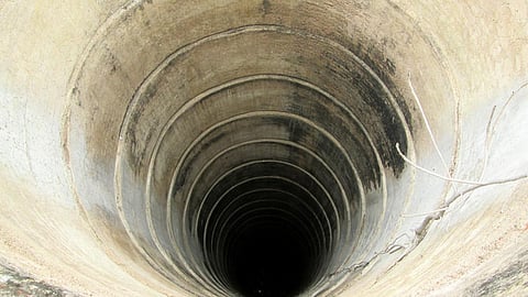 जुनून की हद तक गुजर जाने को तैयार एक और दशरथ माँझी