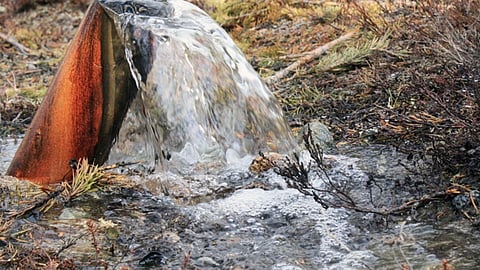 भूमिगत जल क्या है? (What is Groundwater in Hindi)