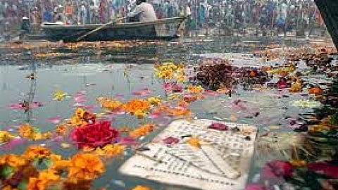 गंगा को गंगाभक्त ने ही गंदा किया