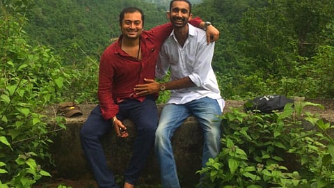 दो युवकों ने बदल दी झारखंड के एक प्यासे गांव की तस्वीर