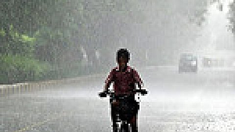 मानसूनी भविष्यवाणियों की दुविधा