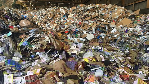 बचेगा कागज तो निखरेगी धरती।