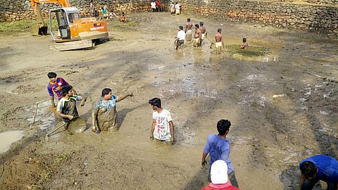 अनबोडू कोच्चि के युवाओ ने बदली एरनाकूलम के तालाबों की तस्वीर