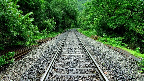 नैनीताल में रेल की योजना