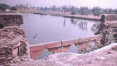 तालाब निर्माण