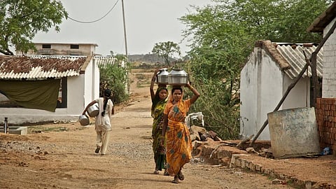पिछले कुछ सालों में भूजल स्तर 3.5 से 4.5 मीटर तक नीचे गिर गया है।