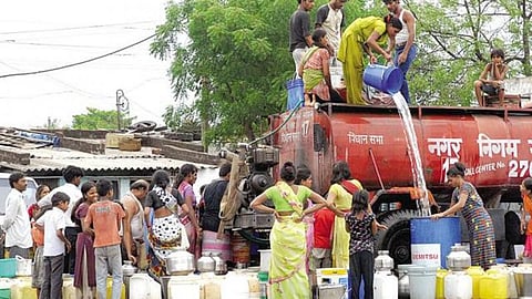 भोपाल भी जल संकट की चपेट में आ रहा है।